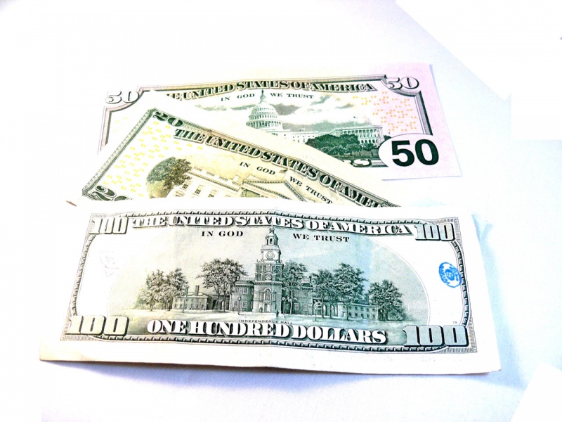 Using a Budget to Pay Off Student Loans